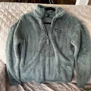 Patagonia women’s Los Gatos teal blue 1/4zip Sherpa fleece
